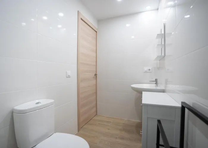 Lets Holidays Wake Up By The Sea In Victoria 2 아파트