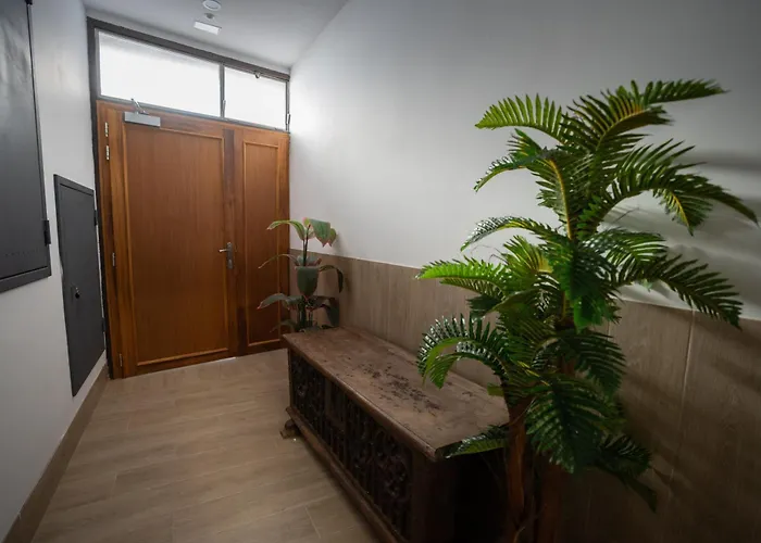 Lets Holidays Wake Up By The Sea In Victoria 2