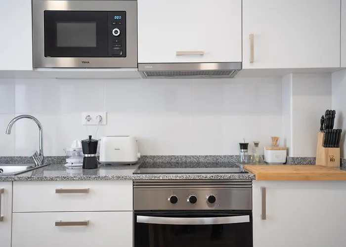 Lets Holidays Wake Up By The Sea In Victoria 2 * 또사데마르